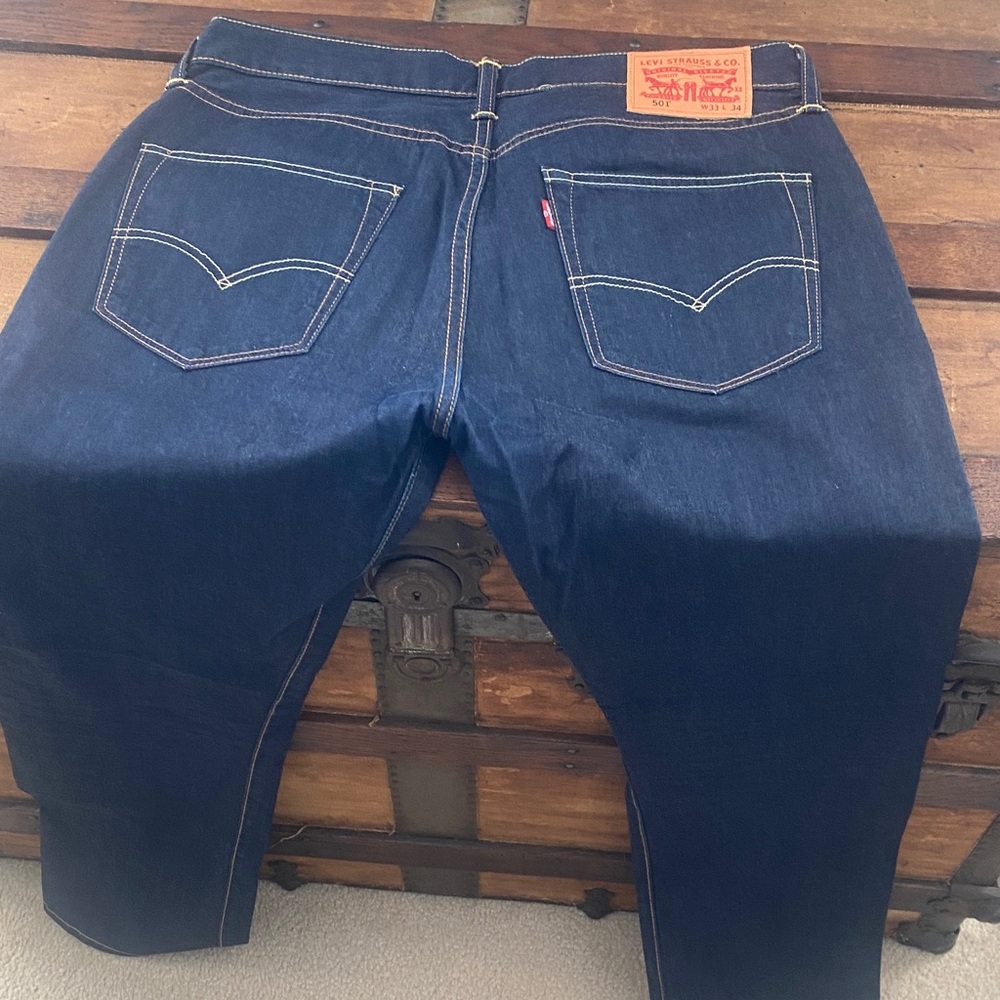 Levi's Dark Indigo Relaxed Fit Jean W33L34